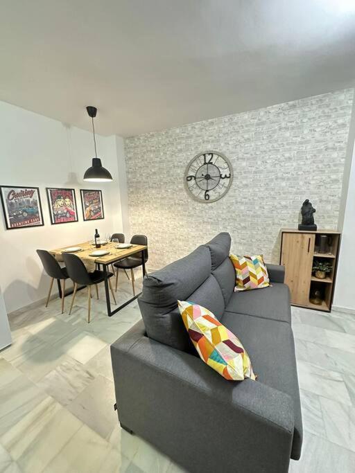 Moderno Apartamento Junto Al Mar- Apartamentos Don Diego ตอร์เรโมลิโนส ภายนอก รูปภาพ